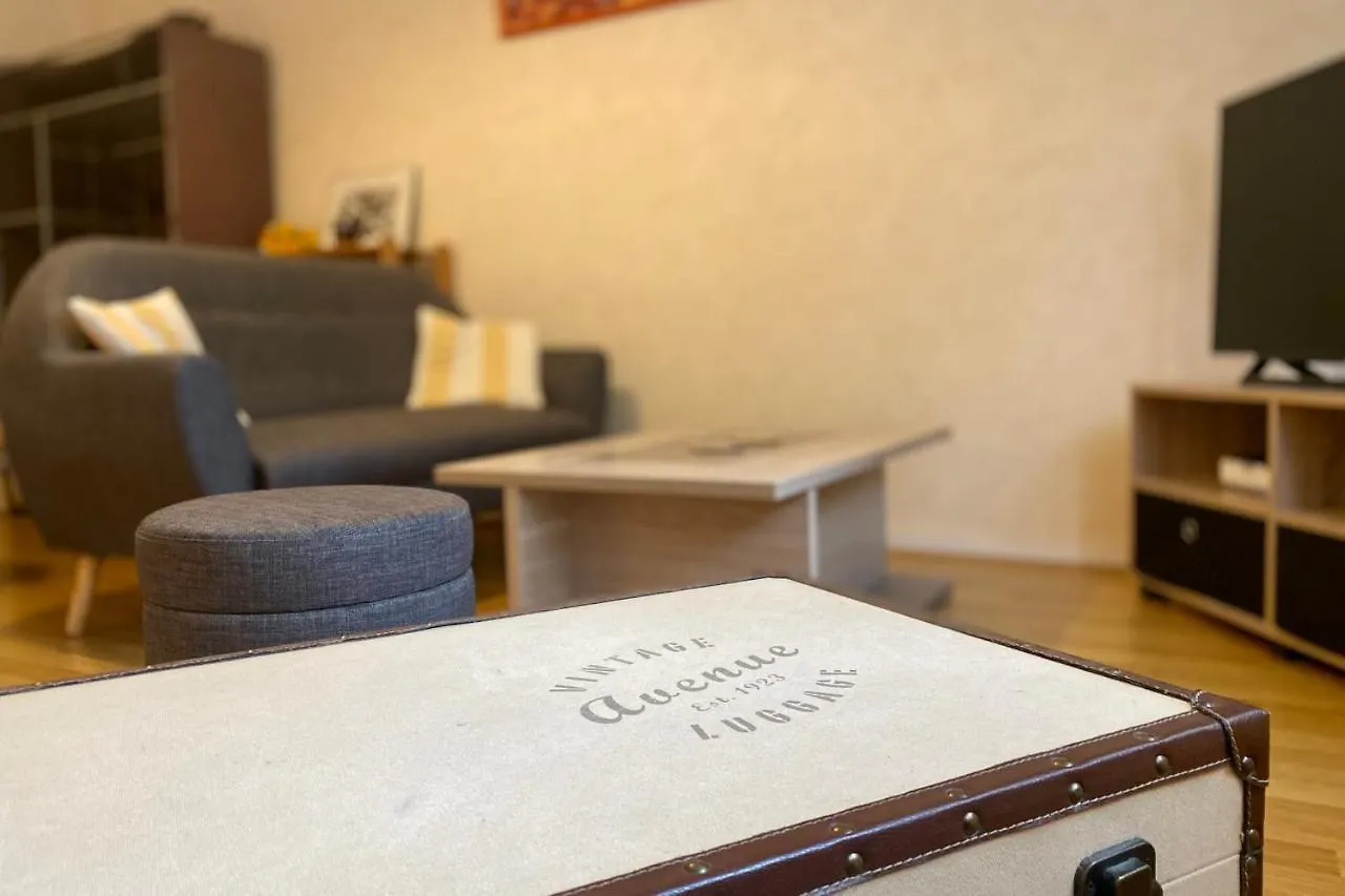Les Merisiers - Studio Cosy A Annecy Le Vieux - Wifi & Parking Apartment